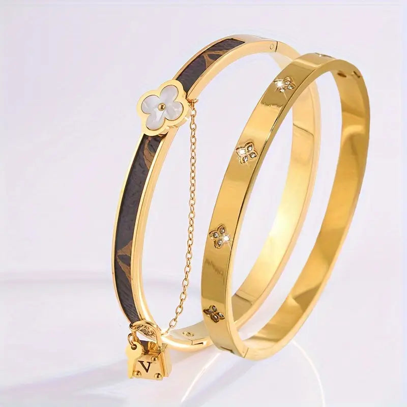 Locked V Bangle Set