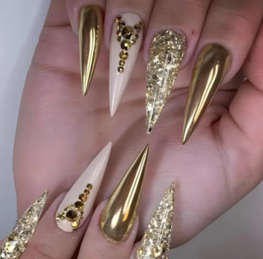 Golden Era Press On Nail Set